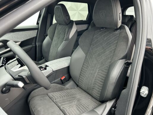 Peugeot 5008 GT Hybrid 136 e-DCS6