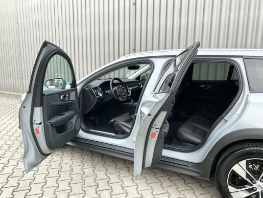 Volvo V60 CC B5 (benzín) AWD
