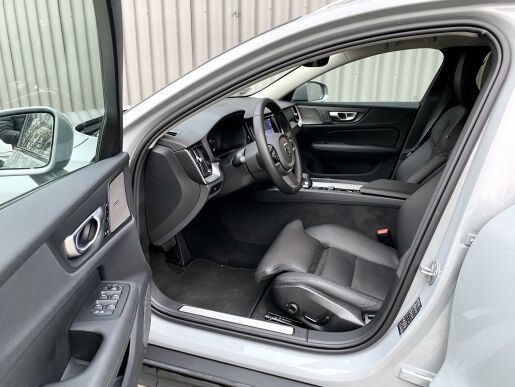 Volvo V60 CC B5 (benzín) AWD
