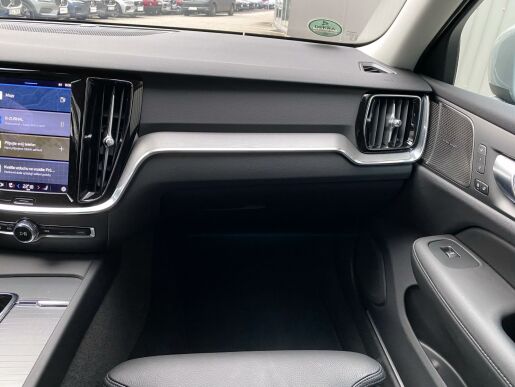 Volvo V60 CC B5 (benzín) AWD