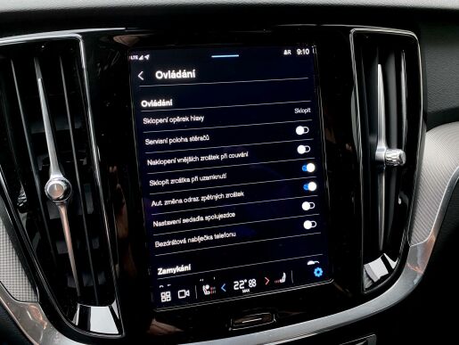 Volvo V60 CC B5 (benzín) AWD