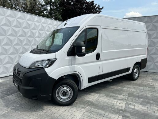 Peugeot Boxer Furgon 3300 L2H2 BlueHDi 140k