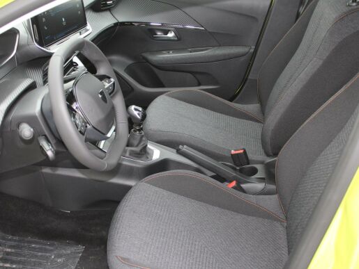 Peugeot 208 STYLE PureTech 100 MAN6