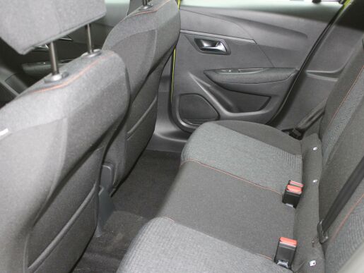Peugeot 208 STYLE PureTech 100 MAN6