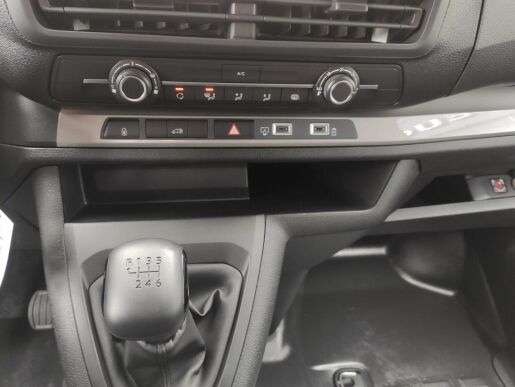 Peugeot Expert L3 2.0 HDI 145k MAN6 3 MÍSTA