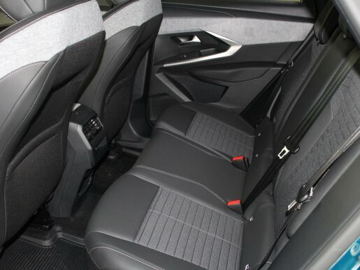 Peugeot 3008 ALLURE Hybrid 136k e-DCS6