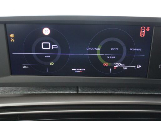Peugeot 3008 ALLURE Hybrid 136k e-DCS6