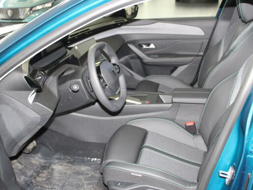 Peugeot 408 ALLURE Plug-in HYBRID 225 EAT