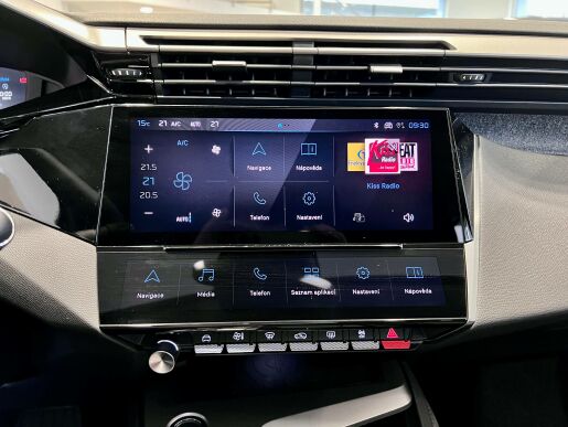 Peugeot 408 ALLURE Hybrid 136k Automat