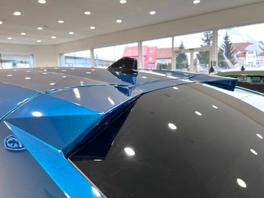 Peugeot 408 ALLURE Hybrid 136k Automat