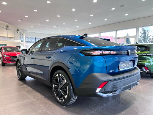 Peugeot 408 ALLURE Hybrid 136k Automat