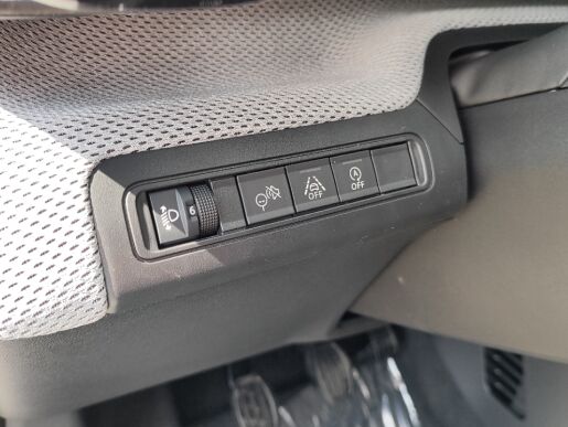 Citroën C3 PLUS TURBO 100 S&S MAN6 