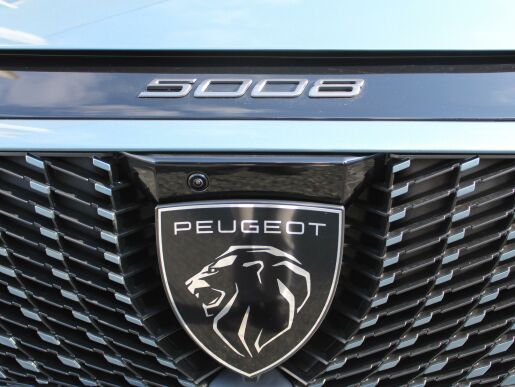 Peugeot 5008 ALLURE Hybrid 136 e-DCS6
