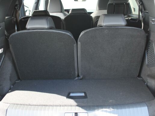 Peugeot 5008 ALLURE Hybrid 136 e-DCS6