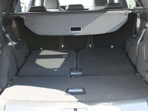 Peugeot 5008 ALLURE Hybrid 136 e-DCS6
