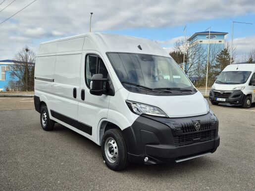 Peugeot Boxer 3300 L2H2 BlueHDi 120k S&S MAN