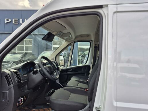Peugeot Boxer 3300 L2H2 BlueHDi 120k S&S MAN