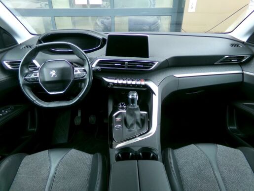 Peugeot 3008 ALLURE+ 2.0 BlueHDi 110kW