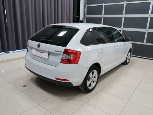 Škoda Rapid 1,6 TDI 77kW Ambition Fresh