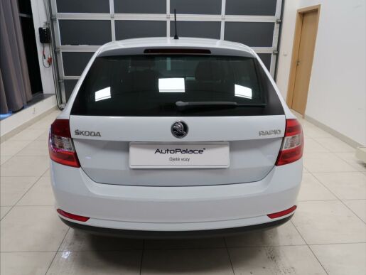Škoda Rapid 1,6 TDI 77kW Ambition Fresh