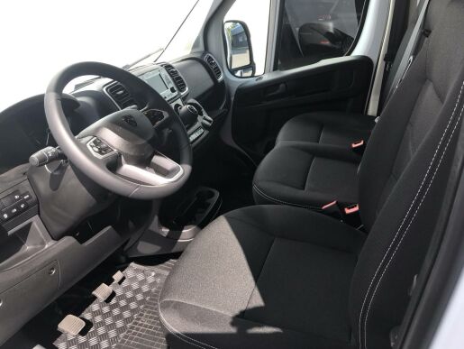 Peugeot Boxer 4350 L4H2 MAN6 2,2 BlueHDi