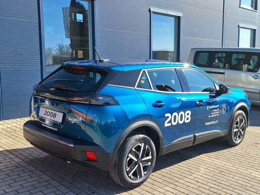 Peugeot 2008 STYLE PureTech 100 M6