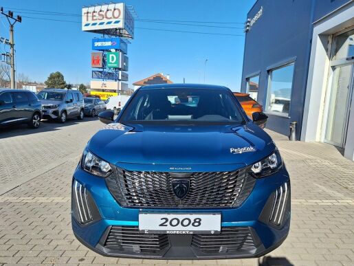 Peugeot 2008 STYLE PureTech 100 M6