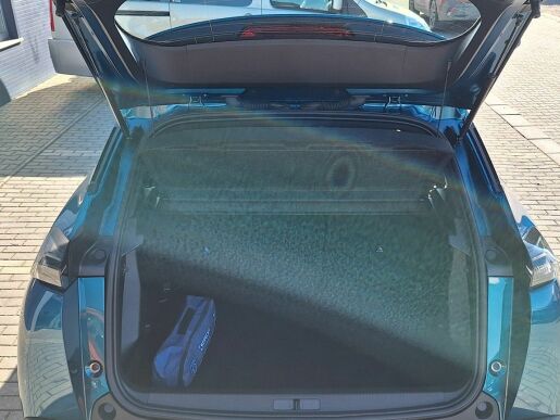 Peugeot 2008 STYLE PureTech 100 M6