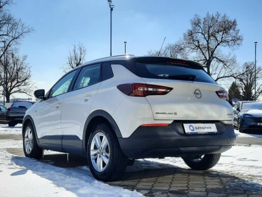 Opel Grandland X 1,5 EcoTecD 130k M6