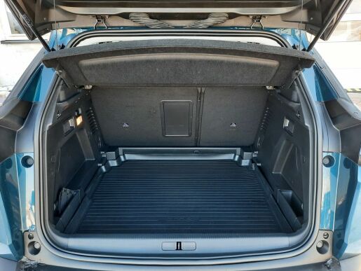 Peugeot 3008 ACTIVE PACK 1.5 BHDi 130k EAT8
