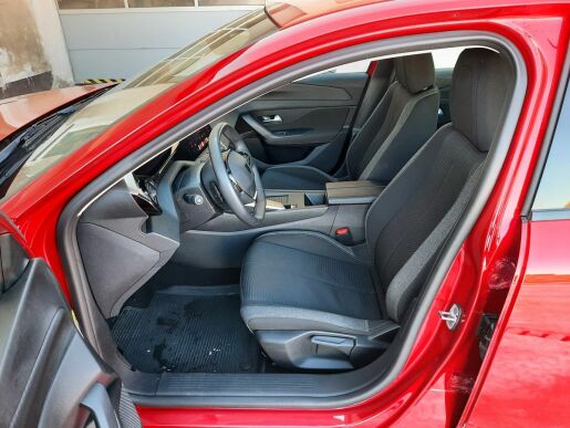 Peugeot 308 ACTIVE PACK 1.2 PT 130k EAT8