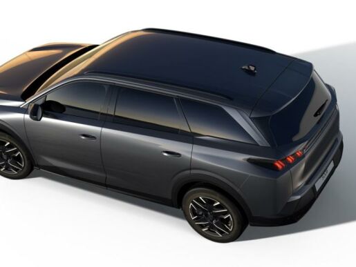 Peugeot 5008 5008 ALLURE Hybrid 136 e-DCS6