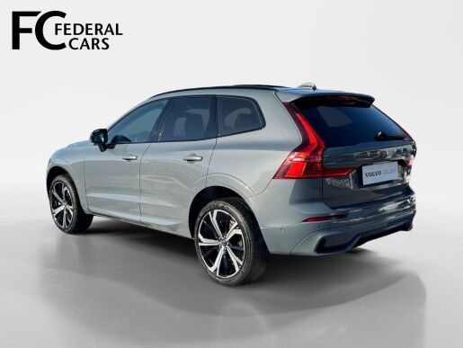 Volvo XC60 B5 AWD ULTIMATE DARK B&W +KOLA