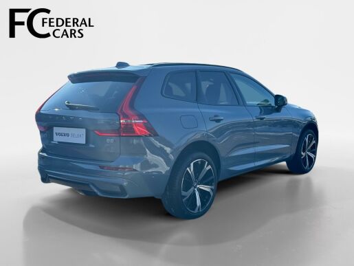 Volvo XC60 B5 AWD ULTIMATE DARK B&W +KOLA
