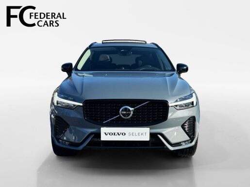 Volvo XC60 B5 AWD ULTIMATE DARK B&W +KOLA