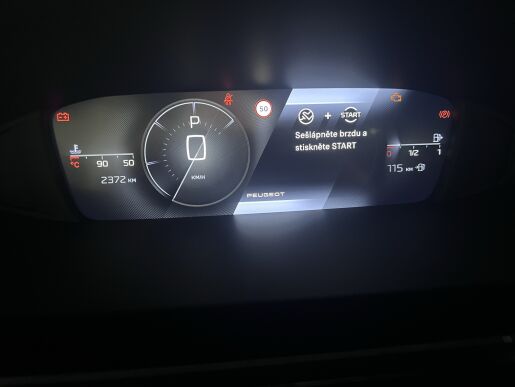 Peugeot 408 ALLURE Hybrid 136 e-DCS6
