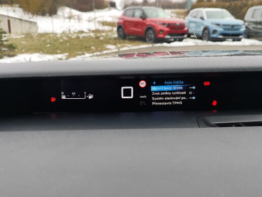 Citroën C3 PLUS TURBO 100 S&S MAN6 