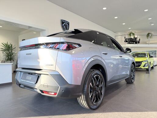 Peugeot 3008 ALLURE Hybrid 145k, Automat
