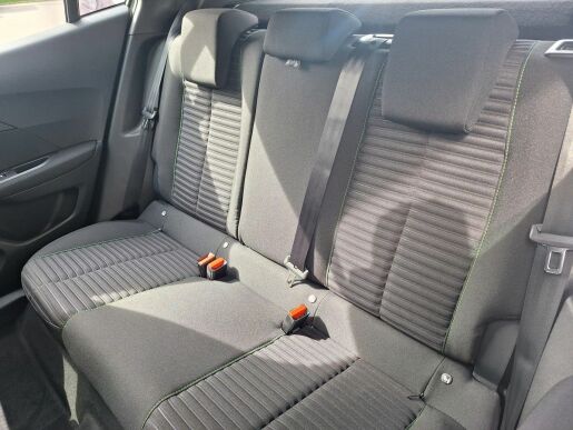Peugeot 2008 STYLE 1.2 PT 100K MAN6