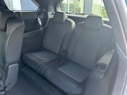 Peugeot 5008 ALLURE Hybrid 145 e-DCS6