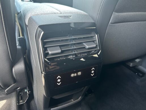 Peugeot 5008 ALLURE Hybrid 145 e-DCS6