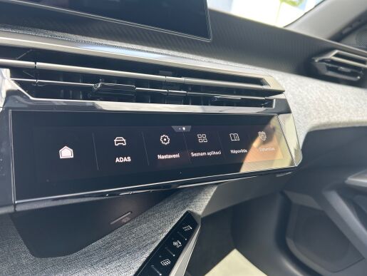Peugeot 5008 ALLURE Hybrid 145 e-DCS6