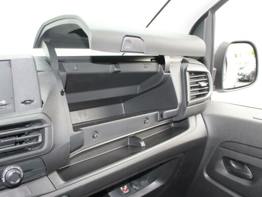 Peugeot Expert Furgon L2 1.5 BlueHDi 120k