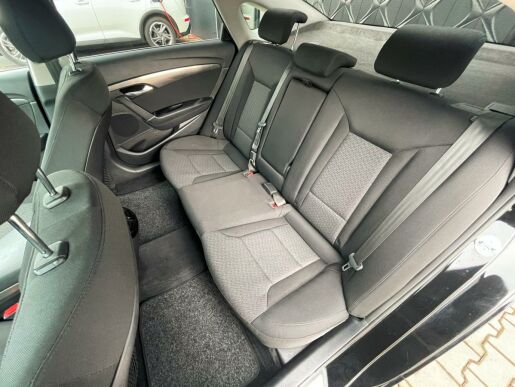 Hyundai i40 EXPERIENCE 1.7 CRDi 104 kW