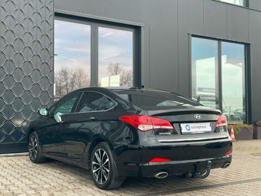 Hyundai i40 EXPERIENCE 1.7 CRDi 104 kW