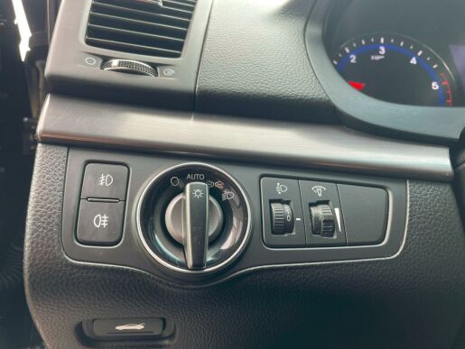 Hyundai i40 EXPERIENCE 1.7 CRDi 104 kW