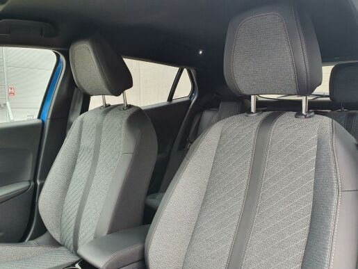 Peugeot 2008 ALLURE PureTech 100 S&S MAN6