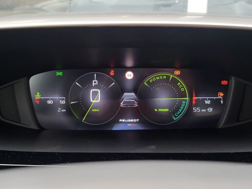 Peugeot 408 GT Hybrid 136 e-DCS6 