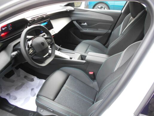 Peugeot 308 SW ALLURE BlueHDi 130 S&S EAT8