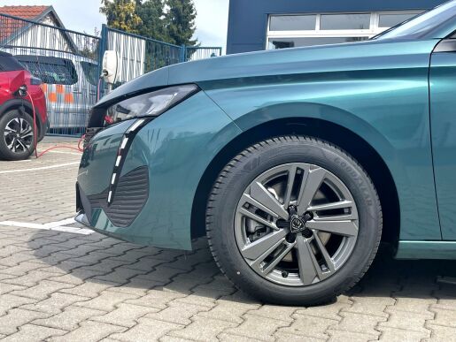 Peugeot 308 SW STYLE Hybrid 136 e-DCS6